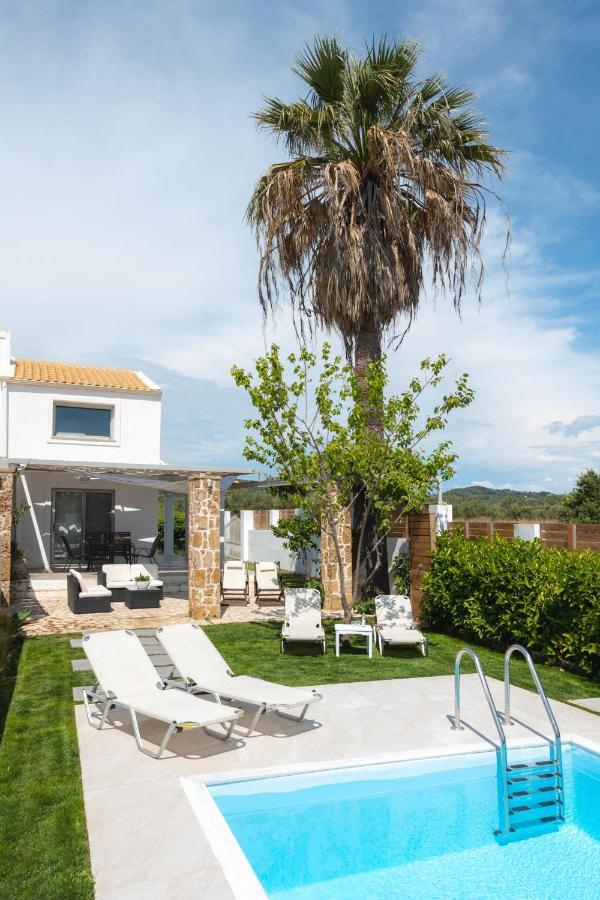 Issos Beach Villa Línia Exterior photo